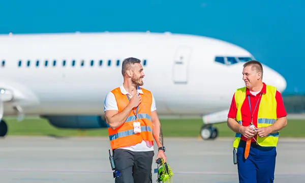 airfreight-charter-professionals-airport-tarmac