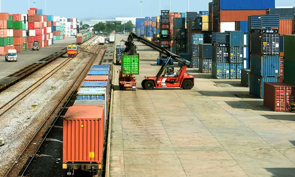 trans-asian-railway-container-block-train-shipment
